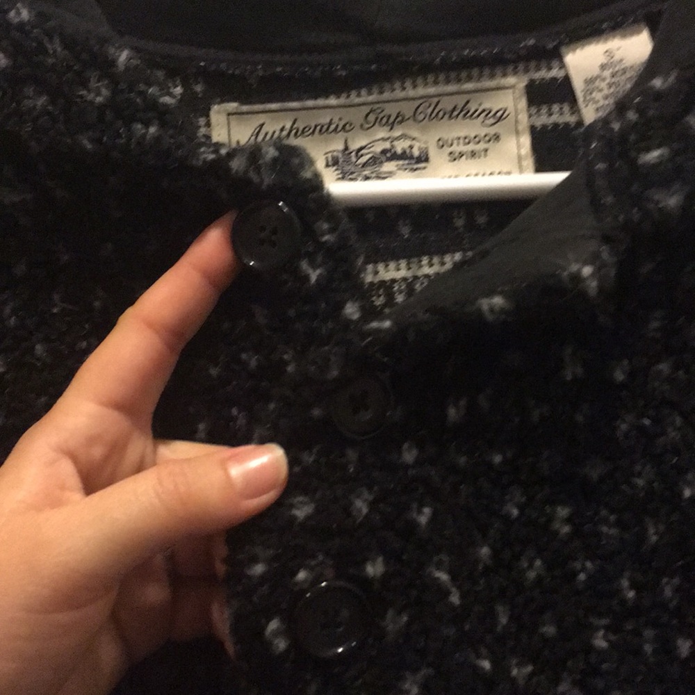 Authentic Gap Comfy Winter Sweater - image 6